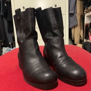 Flat Leather Boots